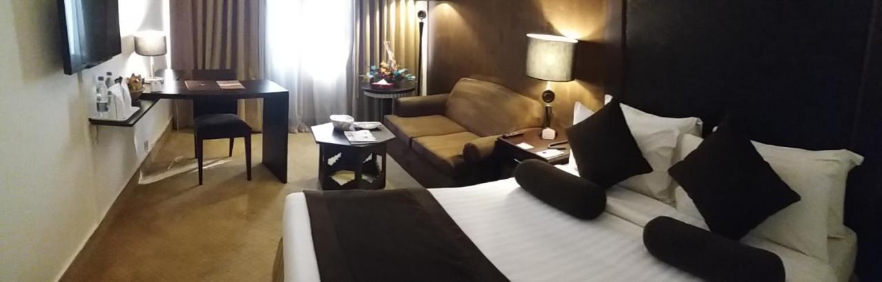Smart Hotel Λαχόρη Εξωτερικό φωτογραφία
