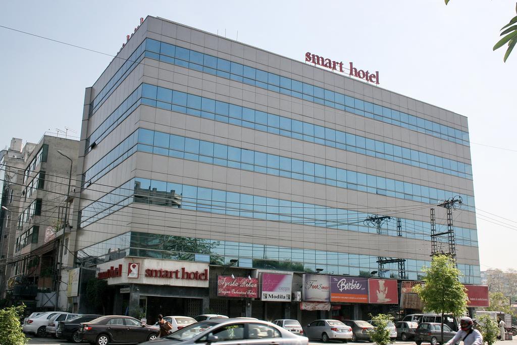 Smart Hotel Λαχόρη Εξωτερικό φωτογραφία