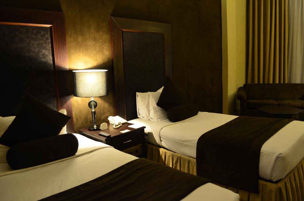 Smart Hotel Λαχόρη Δωμάτιο φωτογραφία