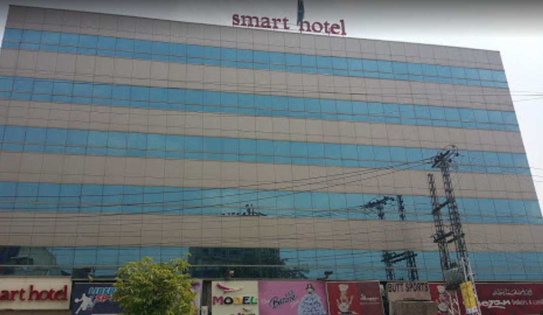 Smart Hotel Λαχόρη Εξωτερικό φωτογραφία