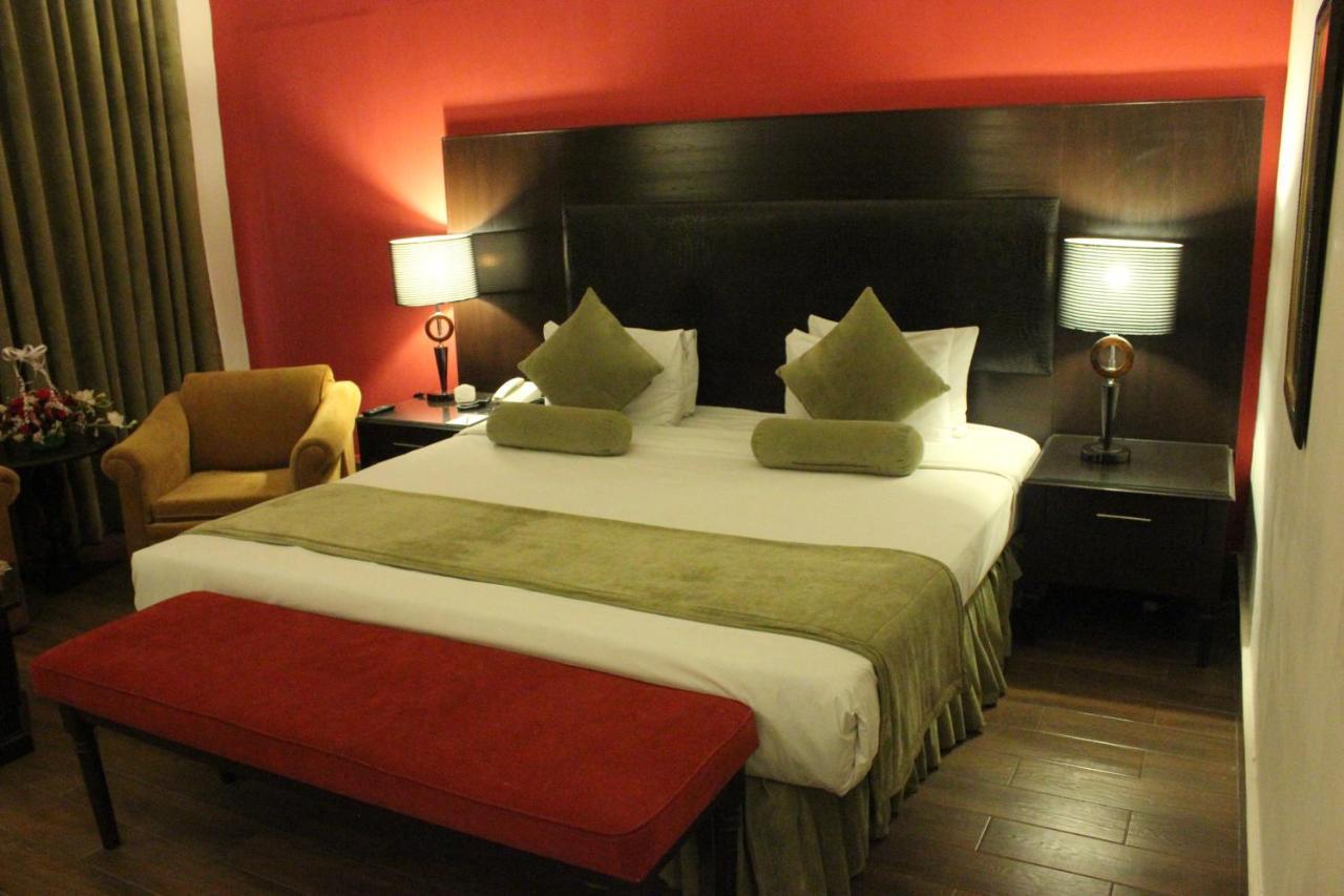 Smart Hotel Λαχόρη Εξωτερικό φωτογραφία