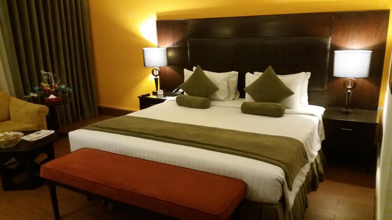Smart Hotel Λαχόρη Εξωτερικό φωτογραφία
