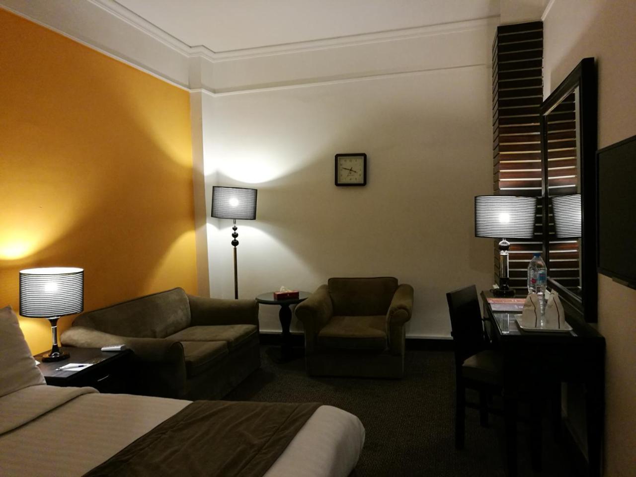 Smart Hotel Λαχόρη Εξωτερικό φωτογραφία